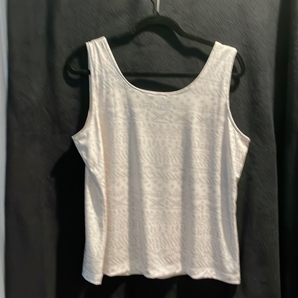 Chico’s Traveler Collection Tank Top - Picture 2 of 5